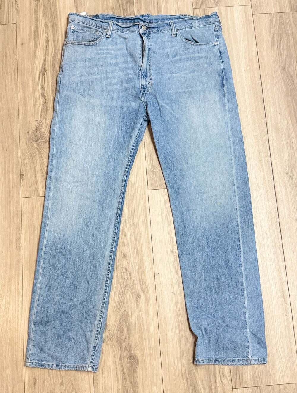 Levi's 505™ Straight Fit Men's Jeans - Medium Wash